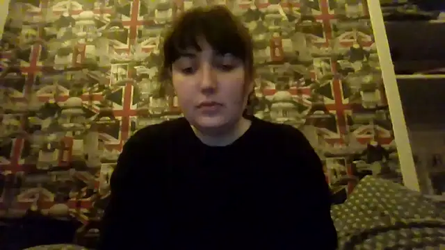 Lynylou online show from January 2026 09:19:01 PM