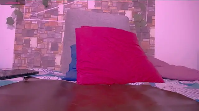 CrazyRousex online show from September 2025 04:31:02 PM