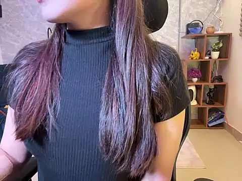 Snapshot of MidnightFlame chatting on January 2025 07:32:01 PM MidnightFlame online show from January 2025 07:32:01 PM