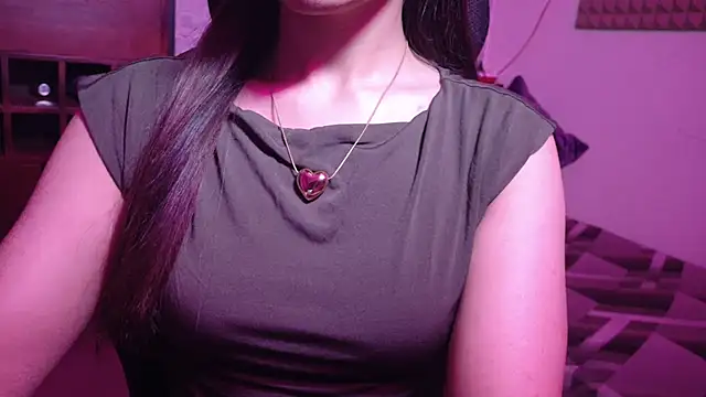 Snapshot of MidnightFlame chatting on November 2025 03:23:01 PM MidnightFlame online show from November 2025 03:23:01 PM