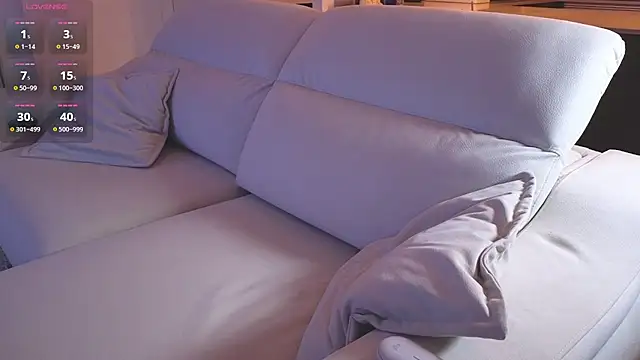 yourdreamsweetgirl online show from April 2026 09:26:01 PM