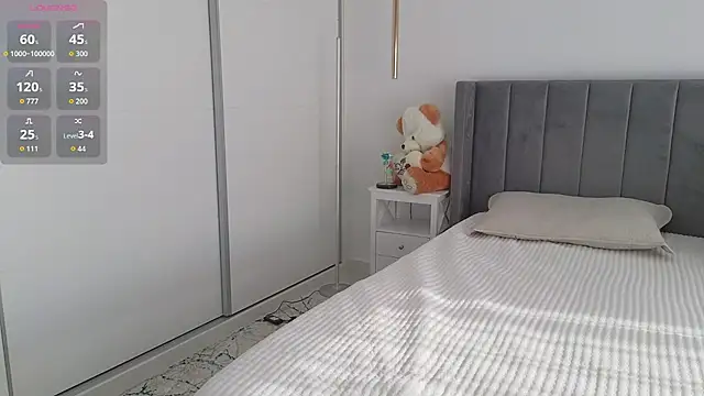 yourdreamsweetgirl online show from July 2026 04:55:01 PM