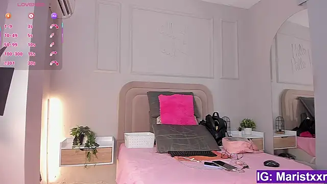 Snapshot of Maristxxr chatting on November 2025 07:35:02 PM Maristxxr online show from November 2025 07:35:02 PM