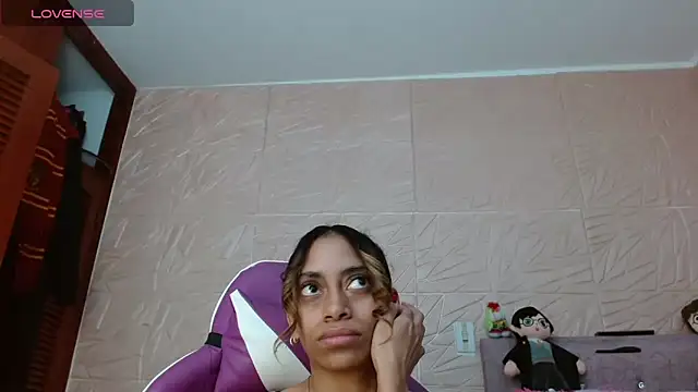 kendallsweet7 online show from November 2025 02:01:01 PM