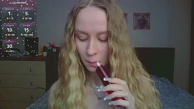 Lily  Devil online show from January 2026 03:38:02 PM