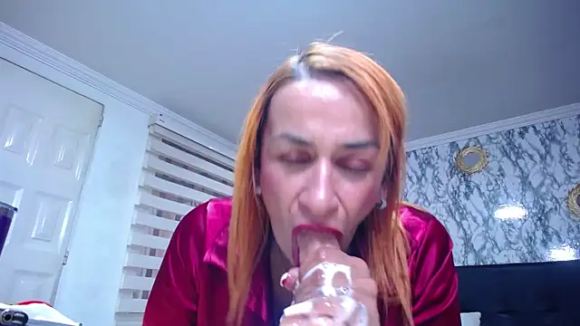 NICOL-JARAMILLO online show from February 2025 10:44:02 PM