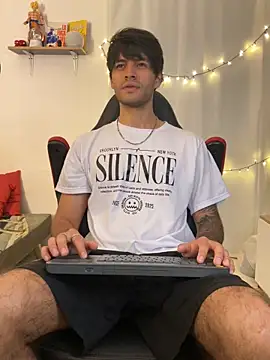 justin stark7 online show from February 2026 01:49:02 PM