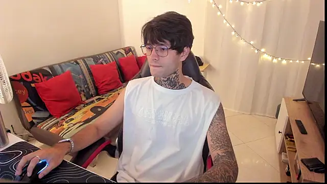 justin stark7 online show from March 2026 10:26:01 PM