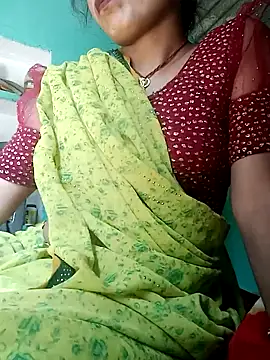 Snapshot of Hotsarina chatting on December 2024 07:47:02 AM Hotsarina online show from December 2024 07:47:02 AM