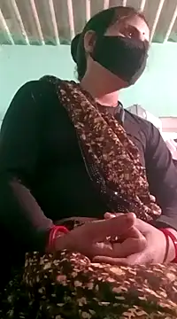 Snapshot of Hotsarina chatting on January 2025 03:24:01 PM Hotsarina online show from January 2025 03:24:01 PM