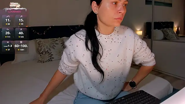 devilish angel online show from December 2025 05:38:02 AM