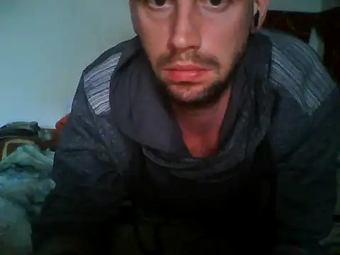 Snapshot of Rejtelmesest chatting on November 2025 01:20:01 PM Rejtelmesest online show from November 2025 01:20:01 PM