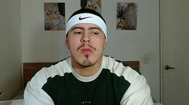 Snapshot of Baltazar_Dupont chatting on December 2024 01:39:02 PM Baltazar Dupont online show from December 2024 01:39:02 PM