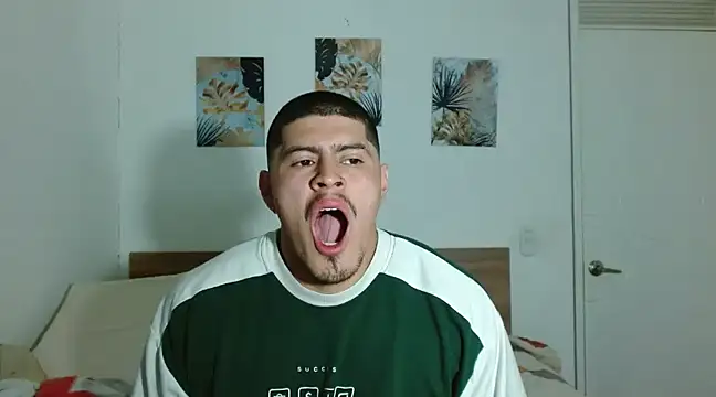 Snapshot of Baltazar_Dupont chatting on January 2025 11:46:01 AM Baltazar Dupont online show from January 2025 11:46:01 AM