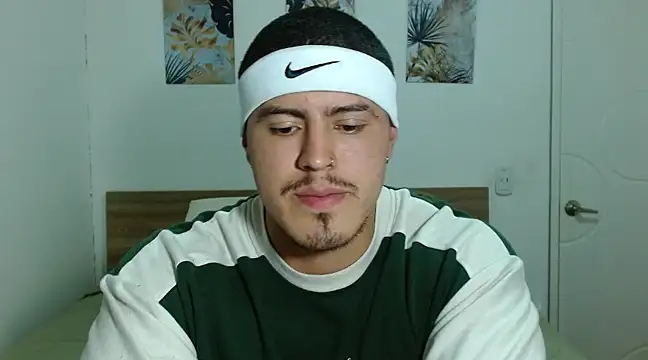 Snapshot of Baltazar_Dupont chatting on February 2025 02:19:02 AM Baltazar Dupont online show from February 2025 02:19:02 AM