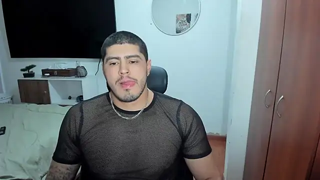 Snapshot of Baltazar_Dupont chatting on October 2025 02:20:02 AM Baltazar Dupont online show from October 2025 02:20:02 AM