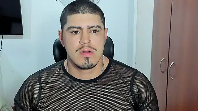 Snapshot of Baltazar_Dupont chatting on October 2025 10:52:02 AM Baltazar Dupont online show from October 2025 10:52:02 AM