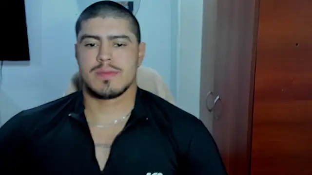 Snapshot of Baltazar_Dupont chatting on December 2025 11:50:01 AM Baltazar Dupont online show from December 2025 11:50:01 AM