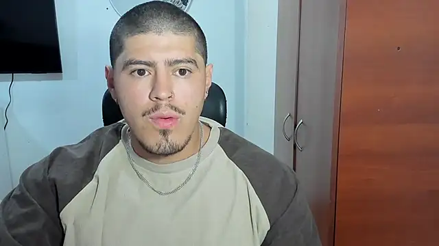 Snapshot of Baltazar_Dupont chatting on January 2026 10:19:01 AM Baltazar Dupont online show from January 2026 10:19:01 AM