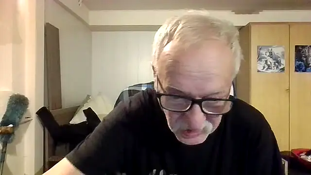 Sammy1660 online show from October 2025 09:41:01 PM