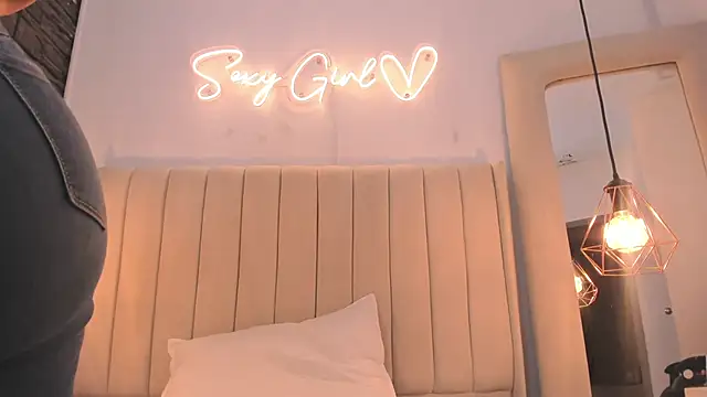 Snapshot of hari_lissaw chatting on March 2026 11:49:02 AM hari lissaw online show from March 2026 11:49:02 AM