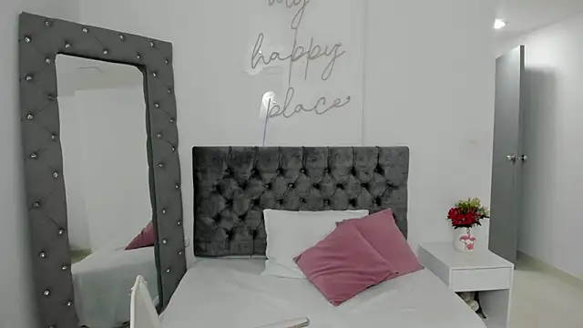 Snapshot of hari_lissaw chatting on April 2026 12:06:02 PM hari lissaw online show from April 2026 12:06:02 PM