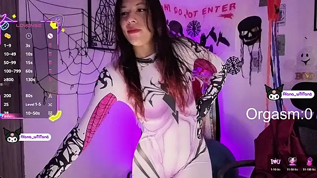 Snapshot of 1Alana_W chatting on October 2025 01:45:01 PM 1Alana W online show from October 2025 01:45:01 PM