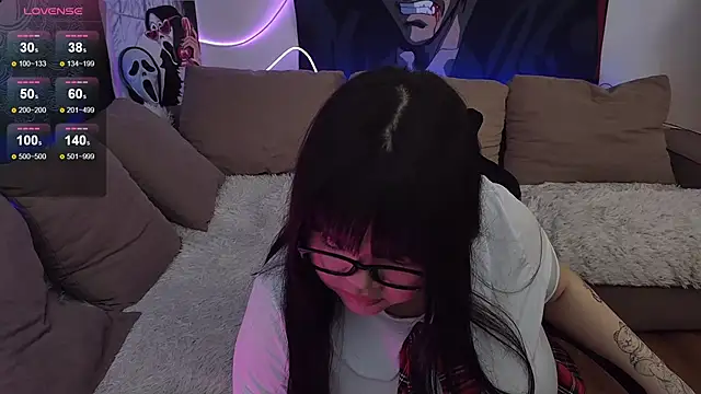 Snapshot of LeyaKan chatting on January 2025 07:16:02 PM LeyaKan online show from January 2025 07:16:02 PM