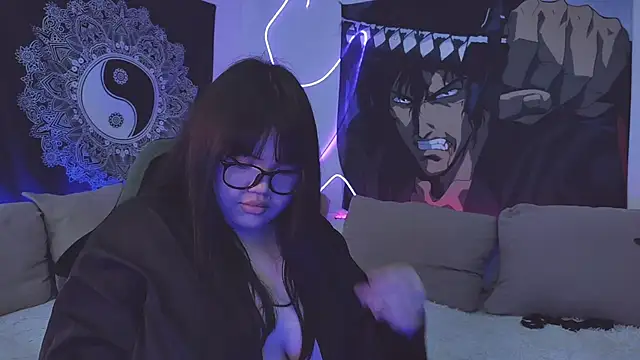 Snapshot of LeyaKan chatting on January 2025 09:55:02 PM LeyaKan online show from January 2025 09:55:02 PM