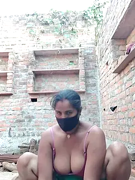 Snapshot of Hey_Ziya chatting on November 2025 09:19:02 AM Hey Ziya online show from November 2025 09:19:02 AM