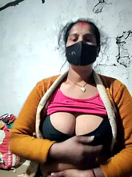 Snapshot of Hey_Ziya chatting on November 2025 08:24:02 PM Hey Ziya online show from November 2025 08:24:02 PM