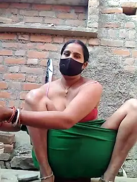 Snapshot of Hey_Ziya chatting on December 2025 04:55:01 AM Hey Ziya online show from December 2025 04:55:01 AM