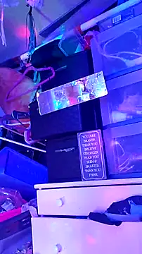 Snapshot of gurlnips chatting on October 2025 07:27:02 AM gurlnips online show from October 2025 07:27:02 AM