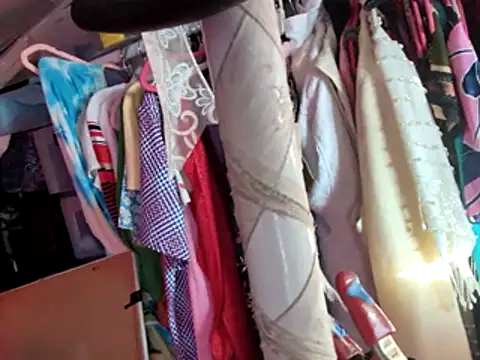 Snapshot of gurlnips chatting on November 2025 10:10:01 PM gurlnips online show from November 2025 10:10:01 PM