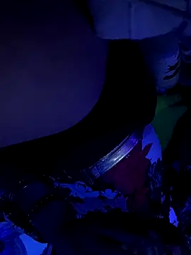 Snapshot of gurlnips chatting on November 2025 10:26:02 AM gurlnips online show from November 2025 10:26:02 AM