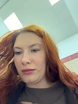 Snapshot of Liv_Fay chatting on February 2026 12:00:01 PM Liv Fay online show from February 2026 12:00:01 PM