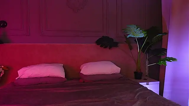 Snapshot of Liv_Fay chatting on March 2026 03:08:02 PM Liv Fay online show from March 2026 03:08:02 PM