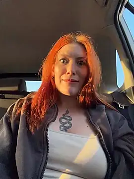 Snapshot of Liv_Fay chatting on March 2026 03:23:02 PM Liv Fay online show from March 2026 03:23:02 PM