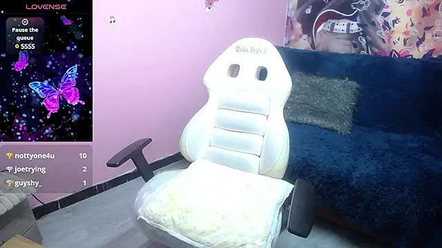 Snapshot of sailor_moon07 chatting on March 2025 07:19:01 AM sailor moon07 online show from March 2025 07:19:01 AM