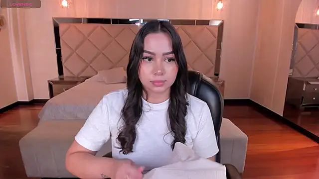 Snapshot of CelestePalmer_ chatting on November 2025 10:14:01 AM CelestePalmer online show from November 2025 10:14:01 AM