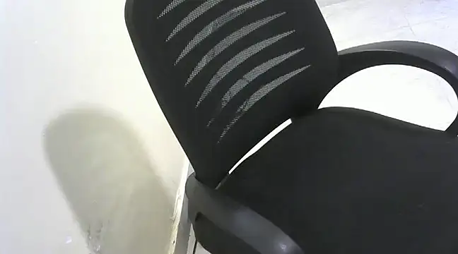 creamyjuices01 online show from February 2025 09:24:02 PM