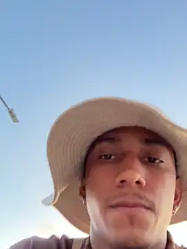 Snapshot of dominic_smith_ chatting on February 2025 11:20:02 PM dominic smith online show from February 2025 11:20:02 PM