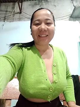 Queen 18200 online show from November 2025 10:22:02 PM