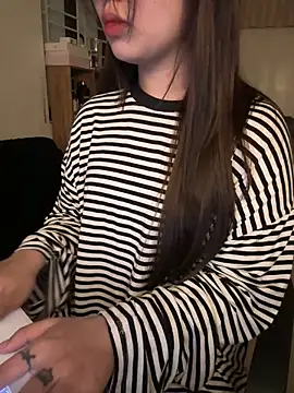 Jenni nana online show from February 2026 07:12:01 AM