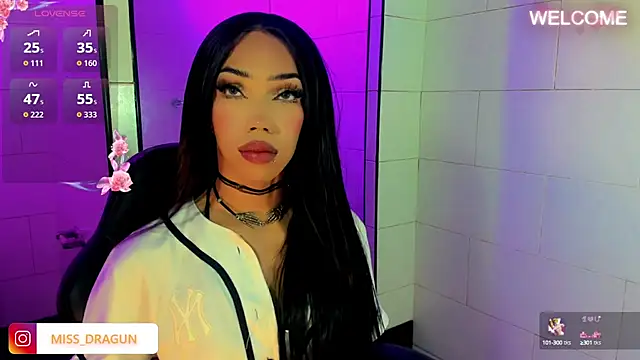 Snapshot of Nikita_Gers chatting on October 2025 03:48:02 AM Nikita Gers online show from October 2025 03:48:02 AM