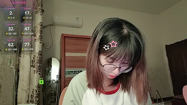 Lili 666 online show from October 2025 06:16:02 PM