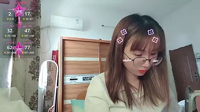 Lili 666 online show from April 2026 06:07:02 AM