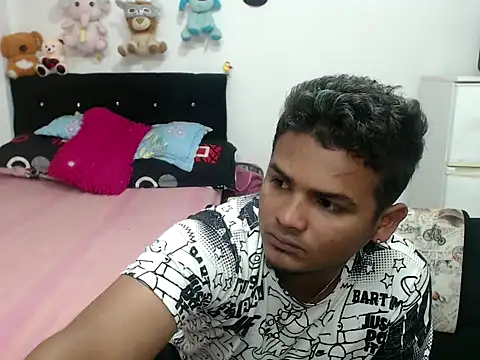 Snapshot of Boycuriousxxx chatting on March 2025 07:02:01 PM Boycuriousxxx online show from March 2025 07:02:01 PM