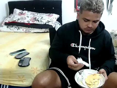 Snapshot of Boycuriousxxx chatting on September 2025 11:00:01 AM Boycuriousxxx online show from September 2025 11:00:01 AM