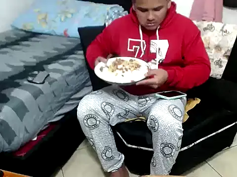 Snapshot of Boycuriousxxx chatting on November 2025 05:13:02 PM Boycuriousxxx online show from November 2025 05:13:02 PM